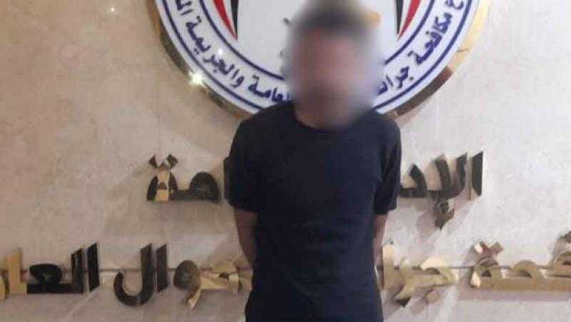 صفحات مزيفة على الإنترنت.. عامل ينصب على راغبى أداء فريضة العمرة