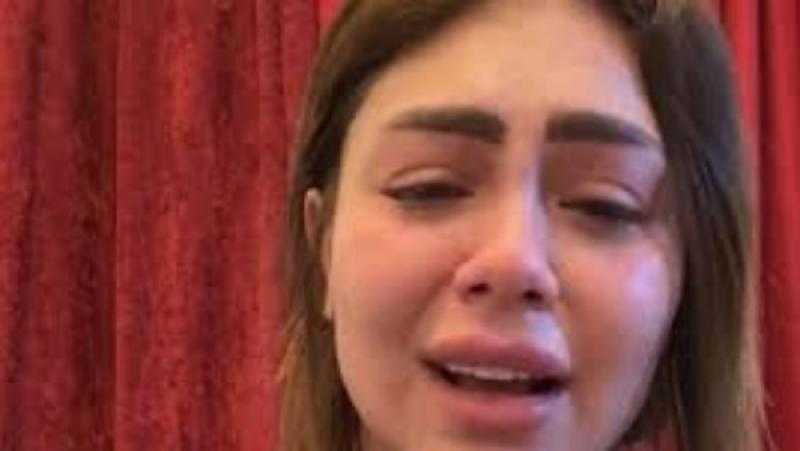هدير عبدالرازق تعلق على أزمة رحمة محسن : تموتوا في الفضايح