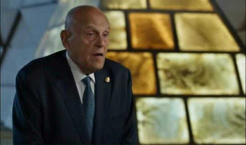 مجدي يعقوب: مصر القديمة صنعت أطراف صناعية وأجرت عمليات في المخ والقلب