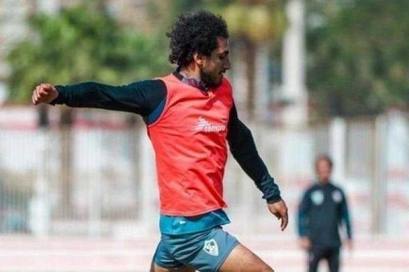 تدريبات تأهيلية للاعب الزمالك بعد خروجه من قائمة مباراة الطلائع