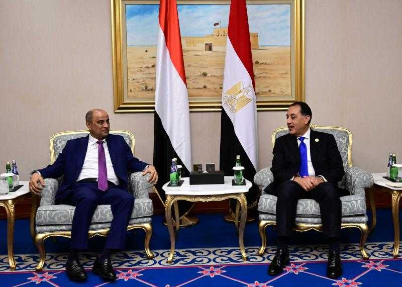 رئيس الوزراء يلتقى نظيره اليمنى بالعاصمة القطرية الدوحة