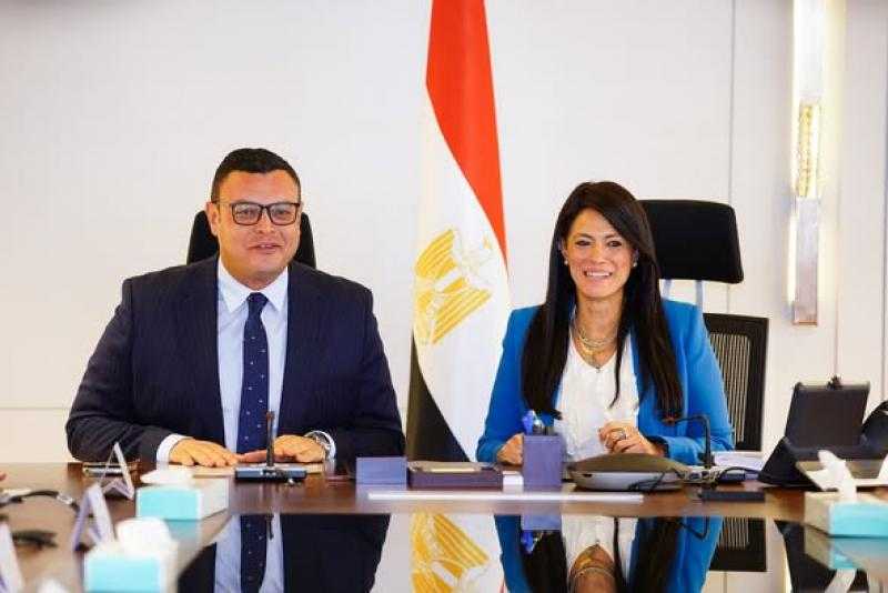 وزيرا التخطيط والإسكان يناقشان الموقف التنفيذي لمبادرة «حياة كريمة» والخطة الاستثمارية للتنمية العمرانية