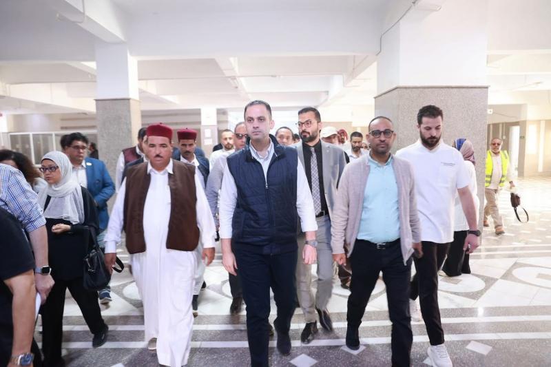 نائب وزير الصحة يبحث مع نائب محافظ مطروح رفع جاهزية المنظومة الصحية بالمحافظة
