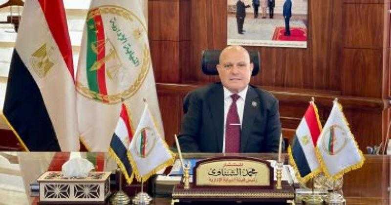 المستشار محمد الشناوى يعزي رئيس الهيئة الوطنية للانتخابات في وفاة زوجته