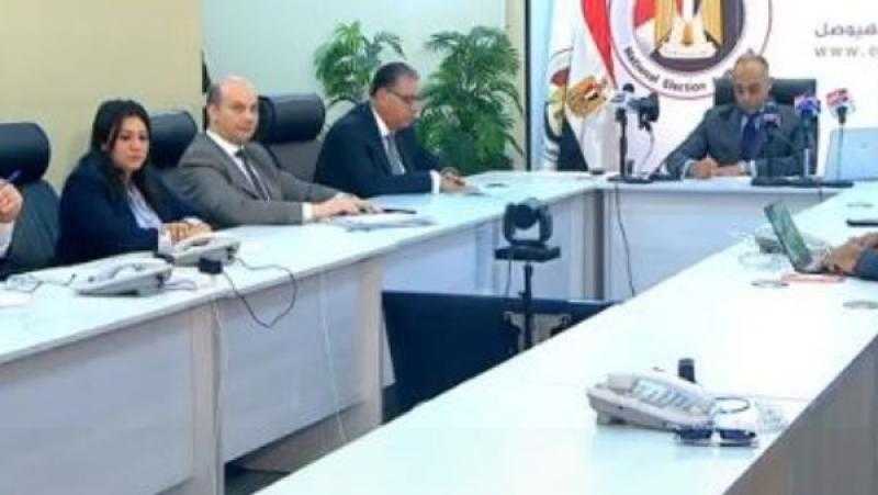 غرفة عمليات الهيئة الوطنية للانتخابات تتابع التصويت فى أول أيام انتخابات مجلس النواب