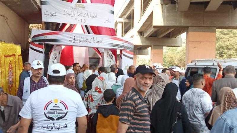 109 لجان فرعية ببني سويف تستقبل المواطنين من التاسعة صباحا