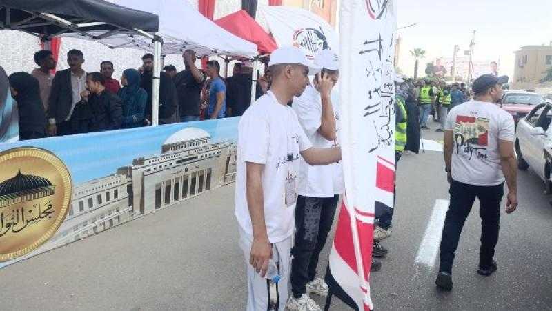 شباب الجبهة الوطنية ينظمون الدخول بلجنة محمد كريم في الجيزة