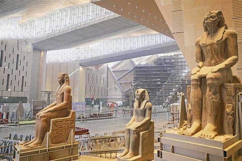 الإقبال على المتحف المصري الكبير يتجاوز التوقعات بـ19 ألف زائر يوميًا