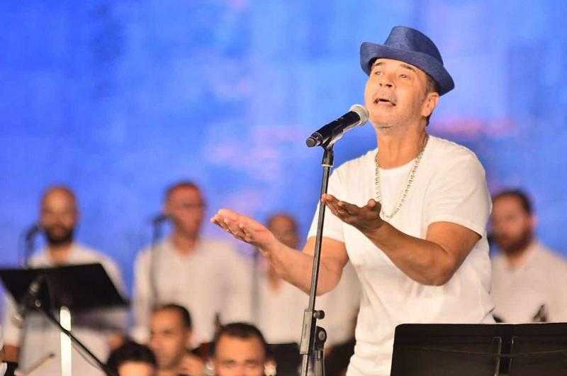 مدحت صالح يعلن طرح 5 أغاني من ألبومه الجديد مساء اليوم