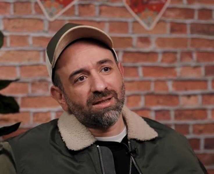 المخرج عمرو سلامة عن ظاهرة التحفيل على السوشيال ميديا: أعرف ناس كتير وقعوا ضحايا للرأي العام
