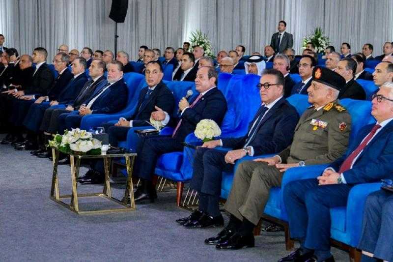 الرئيس السيسي يشهد افتتاح محطة تداول السيارات بشرق بورسعيد عبر الفيديو كونفرانس