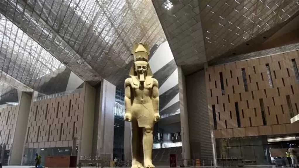 مدير المتحف المصري الكبير: لا يمكن تنفيذ العقوبة المالية على المخالفين