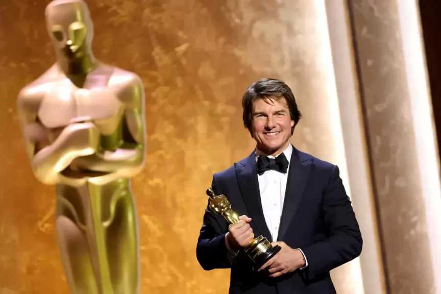 توم كروز بعد أول أوسكار في مسيرته: أتعهد بحماية السينما وأتمنى بلا إصابات