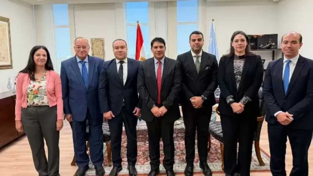 القومي لحقوق الإنسان والنيابة الإدارية يبحثان التعاون بمنظومة الشكاوى
