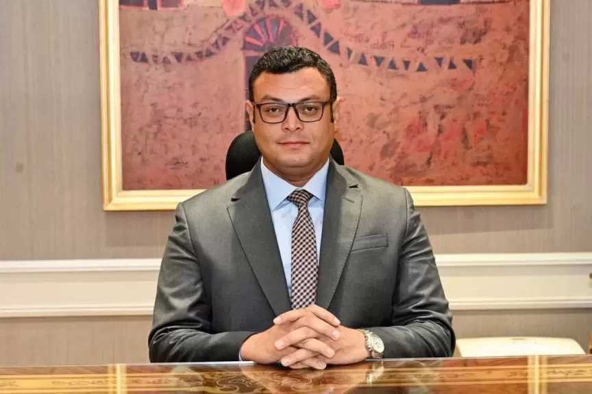 وزير الإسكان يعقد اجتماعًا مع رئيس القابضة لمياه الشرب ورؤساء الشركات التابعة بكل المحافظات