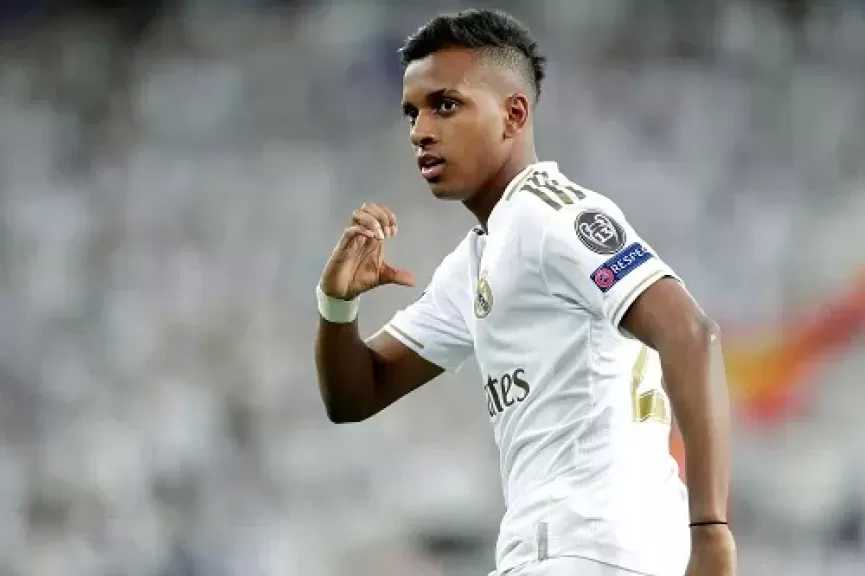 أرسنال يغري نجم ريال مدريد بـ 60 مليون يورو