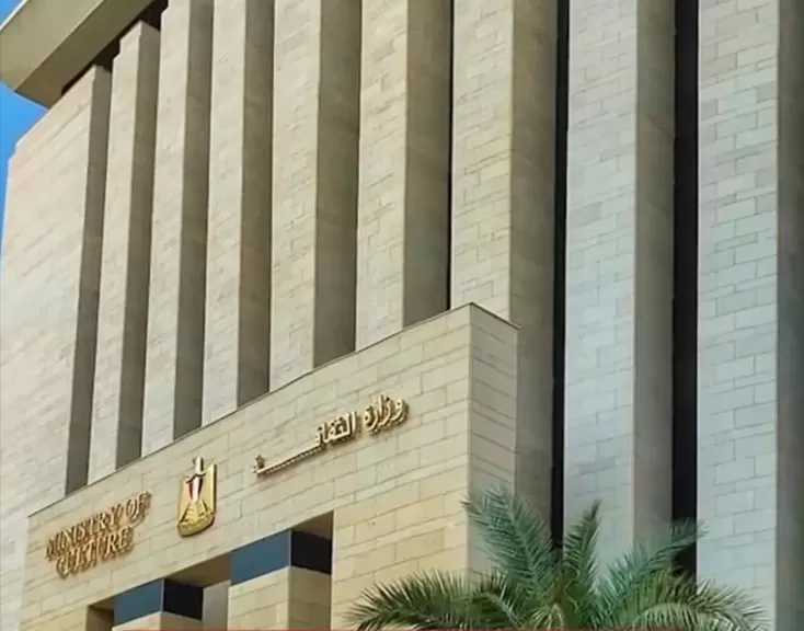 فاروق حسني ويوسف نوفل وأحمد يوسف يفوزون بجائزة النيل للمبدعين المصريين