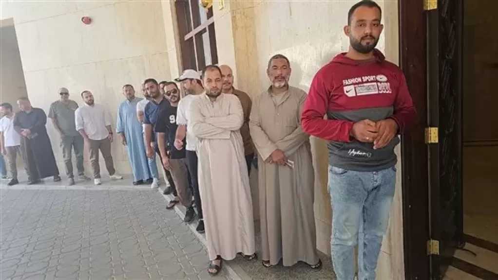 إقبال كثيف لأبناء الجالية المصرية بالسعودية على لجان اقتراع انتخابات النواب