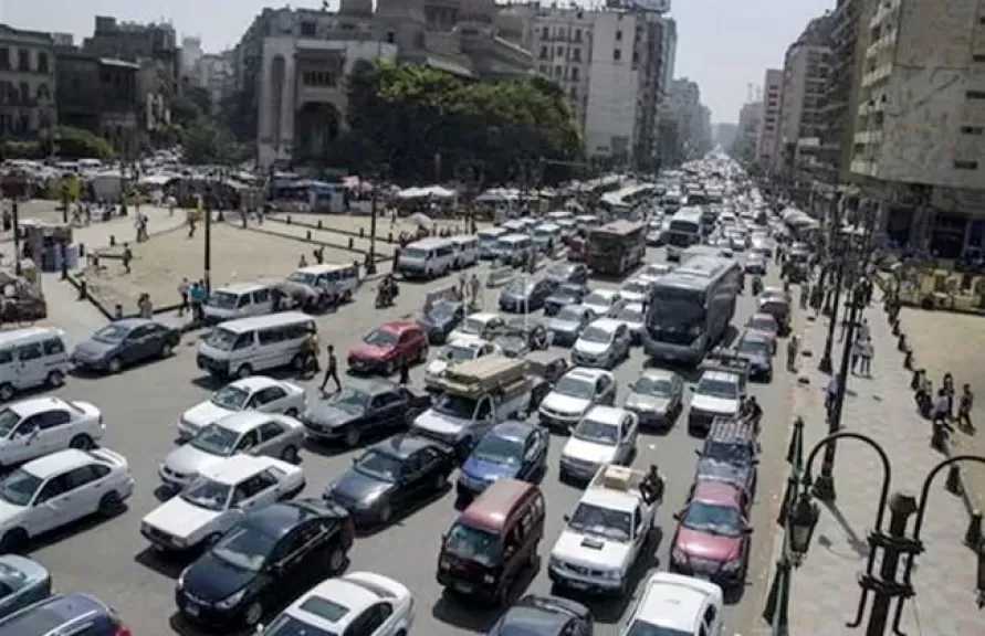 تباطؤ حركة المرور في شوارع القاهرة والجيزة وسط تواجد أمني مكثف