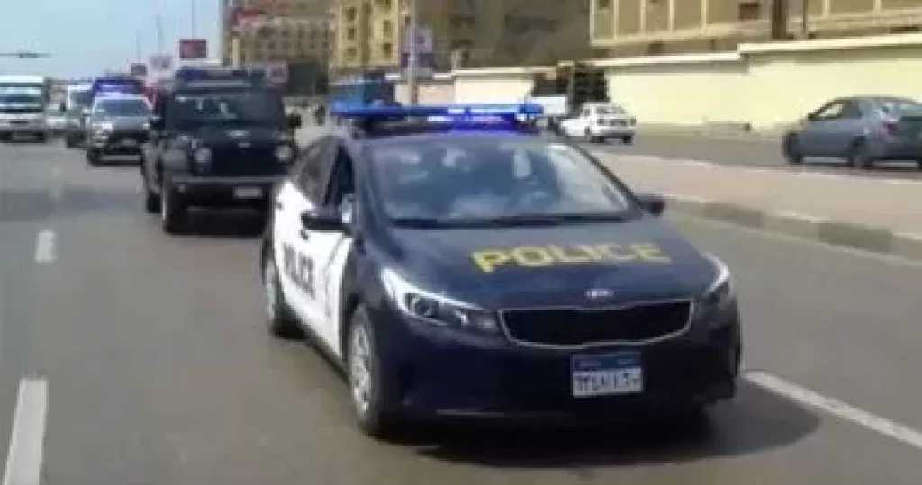 الداخلية تضبط مروج بطاقات انتخابية يشترى الأصوات داخل وسيلة مواصلات بالقاهرة