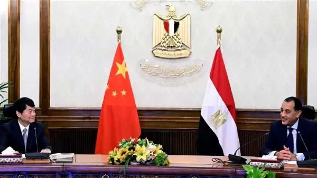 رئيس الوزراء يثمن قرارات زيادة الاستثمارات الصينية بالصناعية بـ”اقتصادية لقناة السويس”