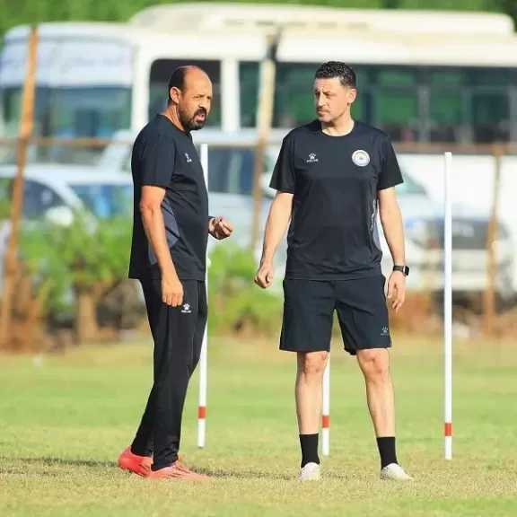 بسبب حادث ابنه.. النحاس يعود لمصر ويغيب عن مباراة الزوراء وجوا الهندي
