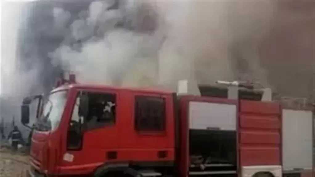 السيطرة على حريق اشتعل بمطعم في 15 مايو