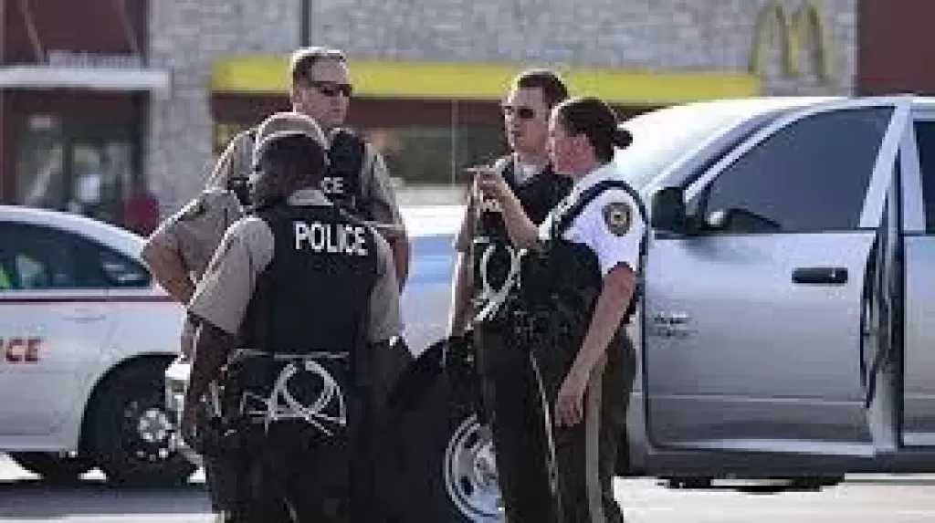 السلطات الأمريكية: إصابة عدة أشخاص جراء إطلاق نار في كاليفورنيا