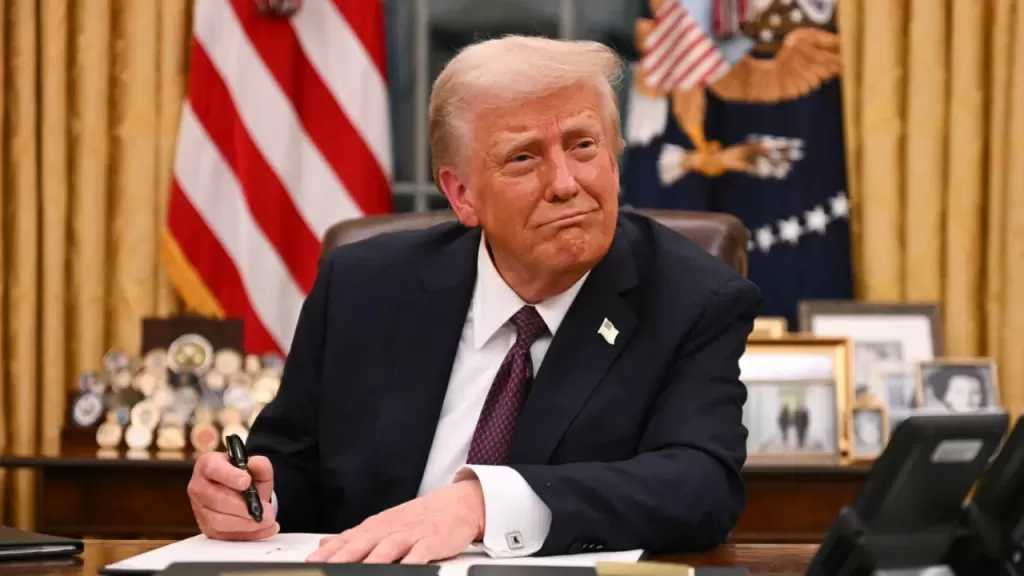 فنزويلا عن إغلاق ترامب مجالها الجوي: تهديد استعماري