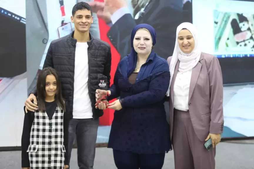 الجامعة المصرية الصينية تحتفل باليوم العالمي لنظم المعلومات الجغرافية