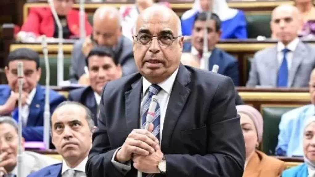 نقل مقر مأمورية الشهر العقاري والتوثيق بالخارجة لمجمع محاكم الوادي الجديد