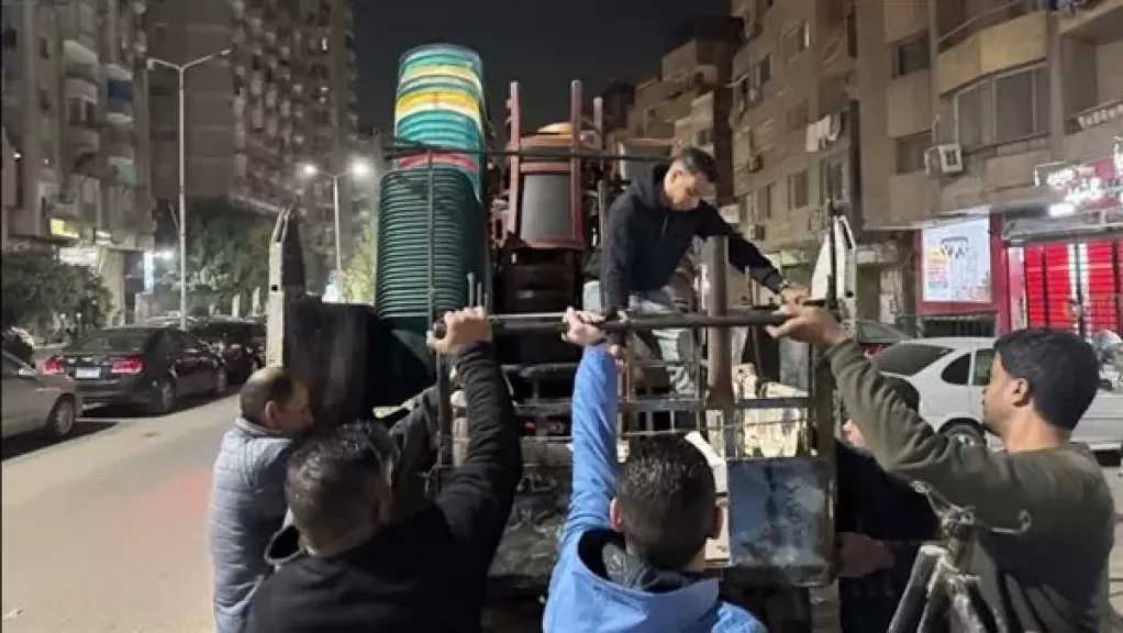 محافظة الجيزة تشن حملة ليلية على المقاهي والتعديات بشارع الشيشيني والمريوطية فيصل