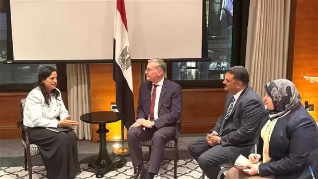 وزير البترول يبحث مع أنجلوجولد أشانتى العالمية ضخ استثمارات إضافية في تعدين الذهب بمصر
