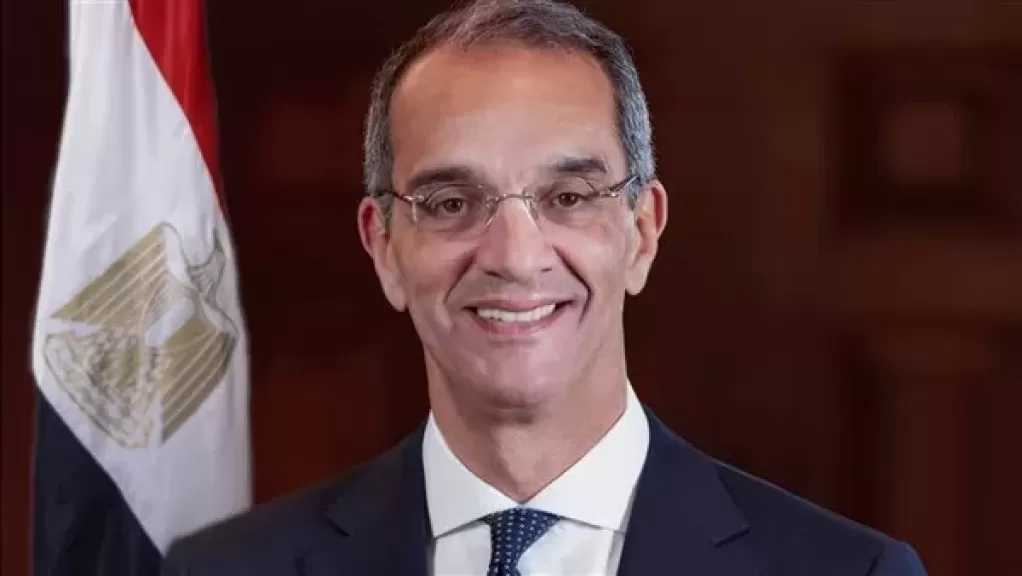 وزير الاتصالات يتفقد مشروعات الابتكار والخدمات الرقمية في الدقهلية