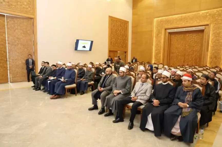 وزير الأوقاف يفتتح دورة تدريبية لأئمة ماليزيا بمسجد مصر الكبير