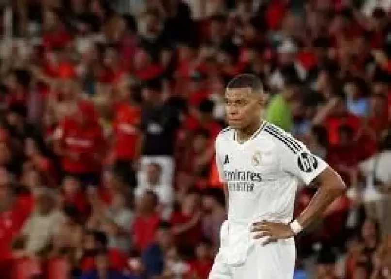 شكوك حول لحاق مبابي بمواجهة ريال مدريد ومانشستر سيتي