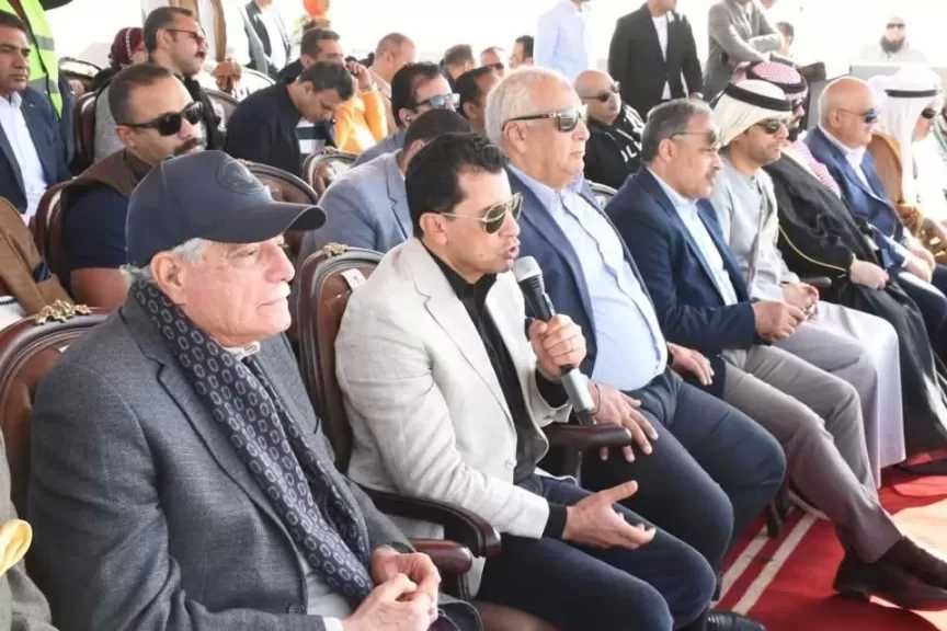وزير الشباب والرياضة ومستشار رئيس الجمهورية ومحافظي الوادي الجديد والشرقية يفتتحان نادي الرماية