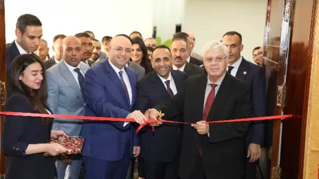 وزير التعليم العالي ومحافظ بني سويف يفتتحان قاعة الاحتفالات الكبرى بمجمع المعاهد العليا