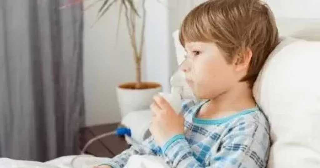 علامات تحذر من تحول نزلة البرد إلى التهاب رئوي.. طرق الوقاية
