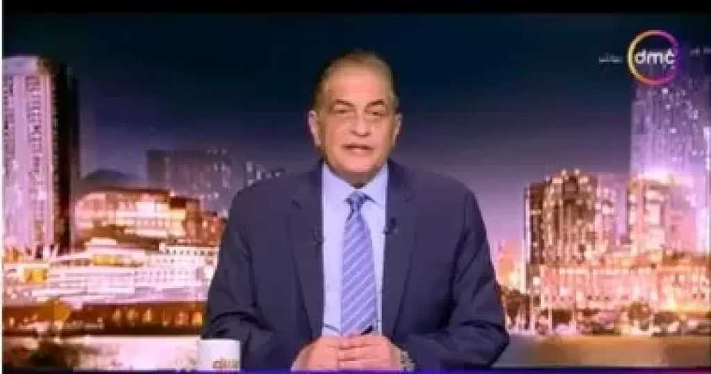 أسامة كمال يدافع عن محمد صبحي: من رموز مصر الفنية والتريند لا يبرر قلة الاحترام