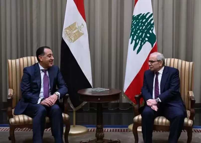 رئيس مجلس وزراء الجمهورية اللبنانية يستقبل الدكتور مصطفى مدبولي بمطار رفيق الحريري الدولي