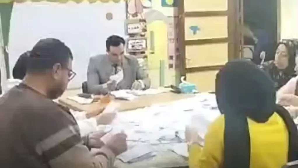 انتخابات النواب.. الحصر العددي لأصوات المرشحين بجولة الإعادة بدمياط