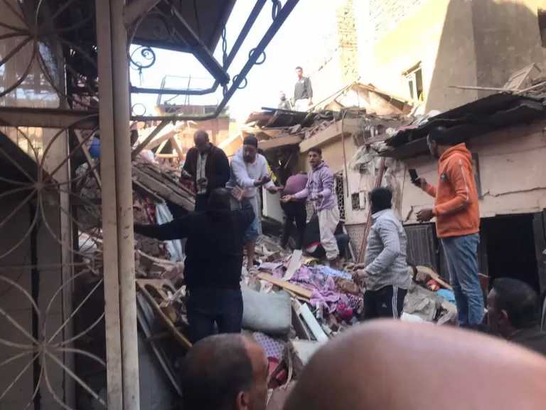 انتهاء عمليات البحث ورفع ركام العقار المنهار في إمبابة بالجيزة