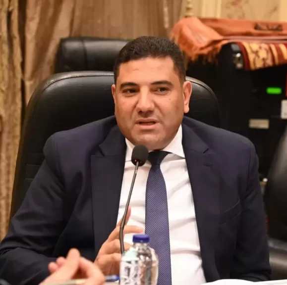 أحمد عبد المجيد: تطوير المرافق الصناعية خطوة استراتيجية لتعزيز الاستثمار والتنمية الصناعية