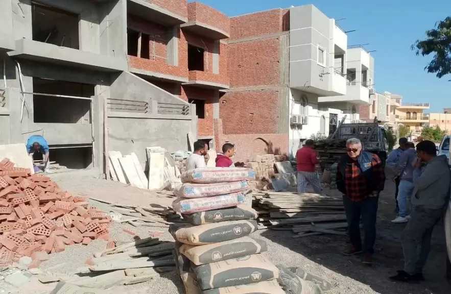 ​رئيس حي جنوب الغردقة يضبط 3 مخالفات إشغالات في مجاويش