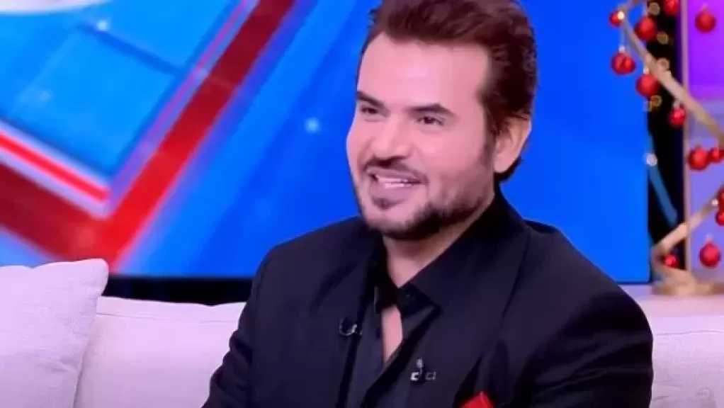 3 أيام.. سامو زين يكشف عن أسرع زيجة في حياته