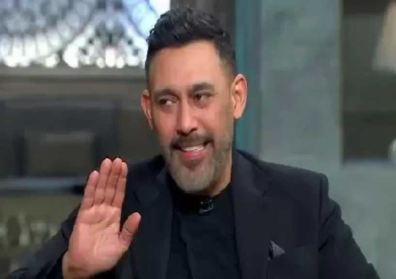 عمرو مصطفى: بدأت الغناء بعد خلافاتي مع المطربين.. كنت كل ما أتخانق مع مطرب أروح مغني