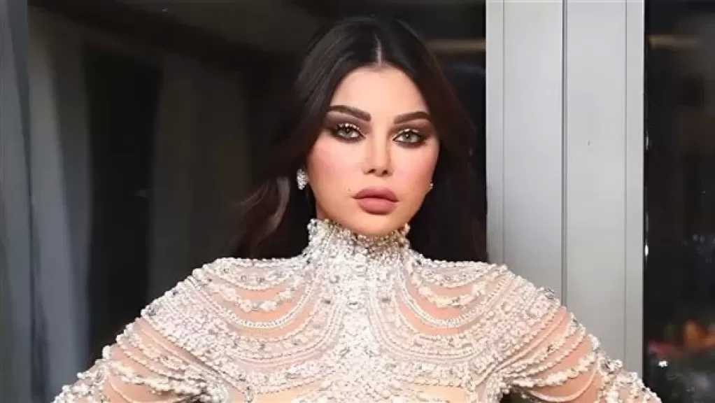 هيفاء وهبي تخطف الأنظار بإطلالة صيفية من حفلها الأخير في لبنان