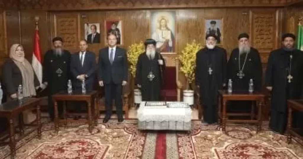 نائب محافظ الجيزة يزور مطرانية الأقباط الأرثوذكس للتهنئه بعيد الميلاد