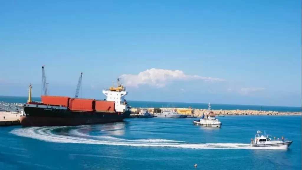 إغلاق ميناء العريش البحري بسبب سوء الأحوال الجوية